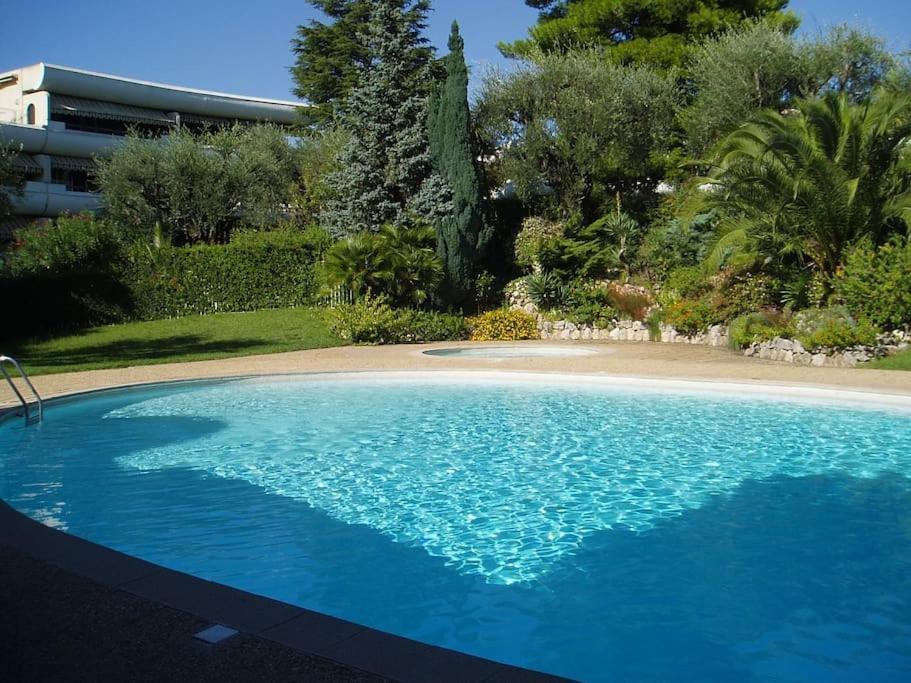 80m2 dans Parc Classé, Piscine, Calme, 5mn de Cannes Le Cannet Esterno foto